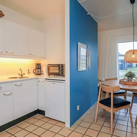 4 Person In Appartement *